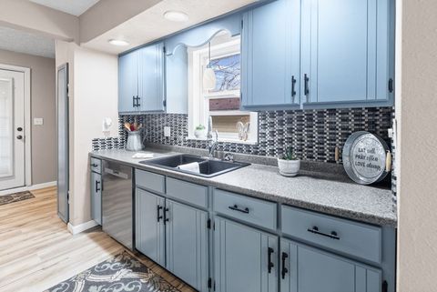 Tiny photo for 2429 Overbeck Lane, Centralia, IL 62801 (MLS # 12593180)