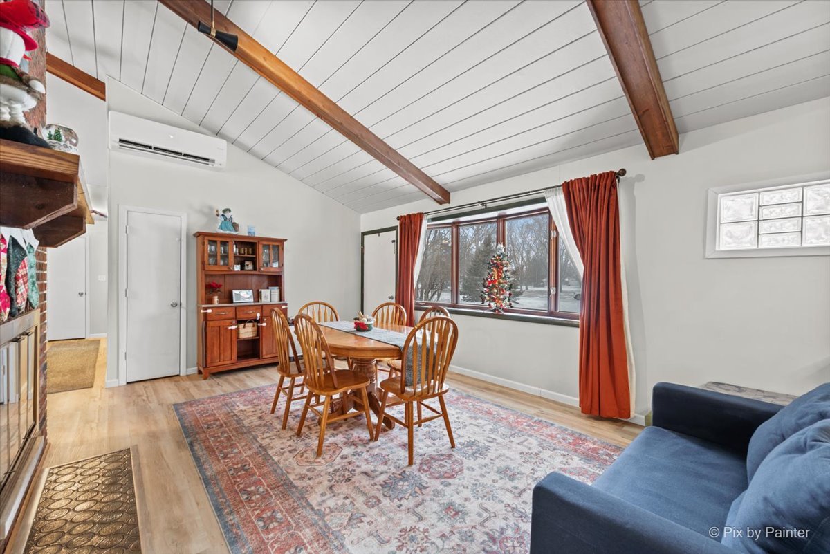 6045 E South Prairie Drive