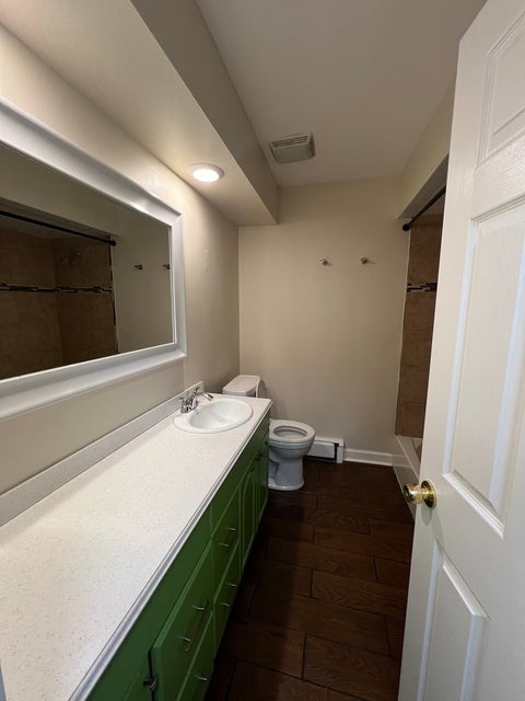 Tiny photo for 355 Bluff Avenue #3D, La Grange, IL 60525 (MLS # 12712837)