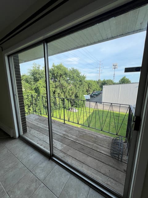 Tiny photo for 355 Bluff Avenue #3D, La Grange, IL 60525 (MLS # 12712837)