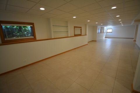 Tiny photo for 1475 Falcon Lane, Hoffman Estates, IL 60192 (MLS # 12477569)