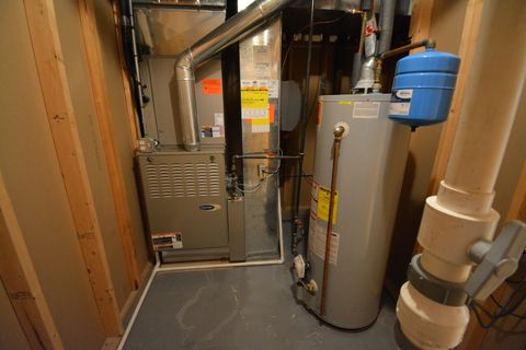 Tiny photo for 1475 Falcon Lane, Hoffman Estates, IL 60192 (MLS # 12477569)