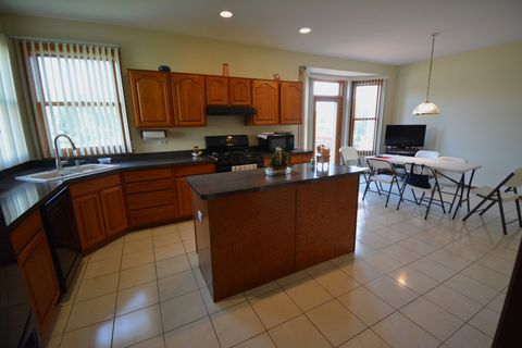Tiny photo for 1475 Falcon Lane, Hoffman Estates, IL 60192 (MLS # 12477569)