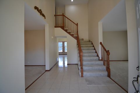 Tiny photo for 1475 Falcon Lane, Hoffman Estates, IL 60192 (MLS # 12477569)