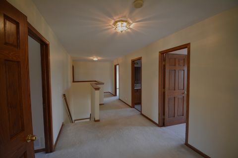 Tiny photo for 1475 Falcon Lane, Hoffman Estates, IL 60192 (MLS # 12477569)