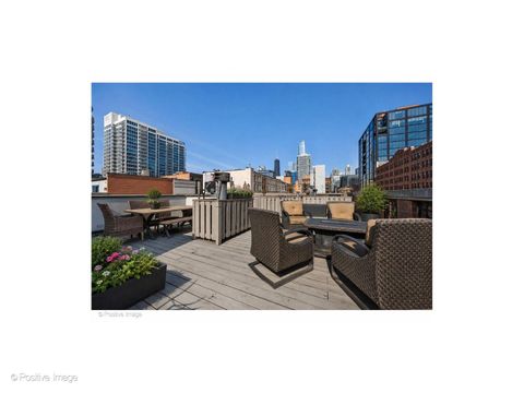 Tiny photo for 344 W HURON Street, Chicago, IL 60654 (MLS # 12679480)
