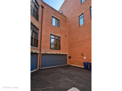 Tiny photo for 344 W HURON Street, Chicago, IL 60654 (MLS # 12679480)
