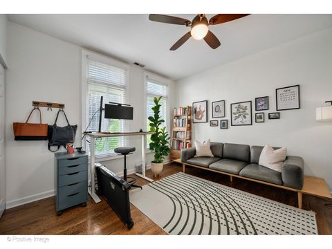 Tiny photo for 344 W HURON Street, Chicago, IL 60654 (MLS # 12679480)