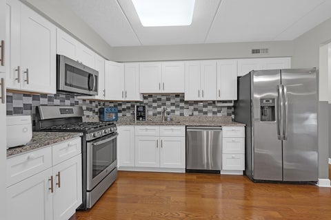 Tiny photo for 720 Creekside Drive #303, Mount Prospect, IL 60056 (MLS # 12778630)