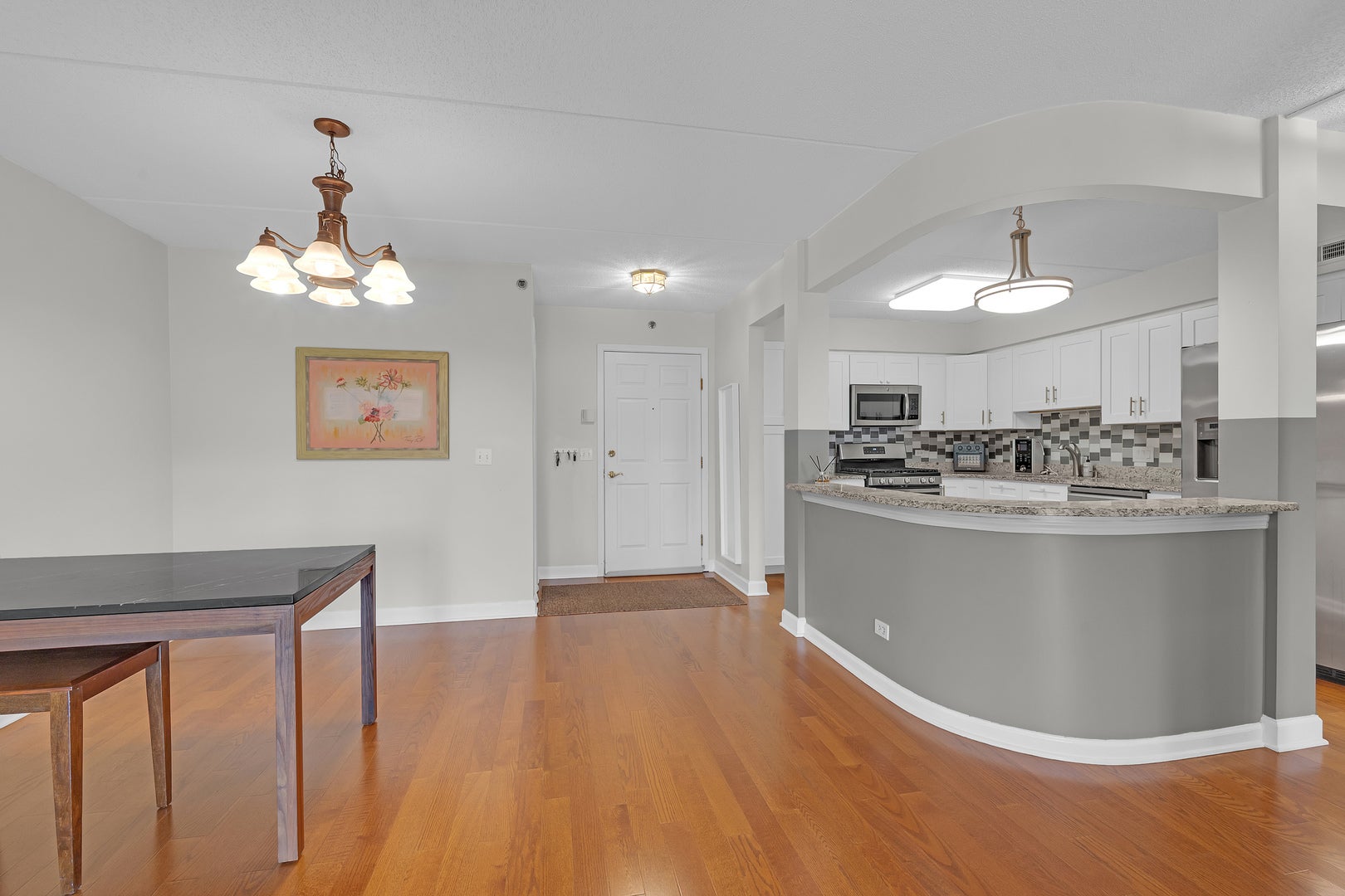720 Creekside Drive 303