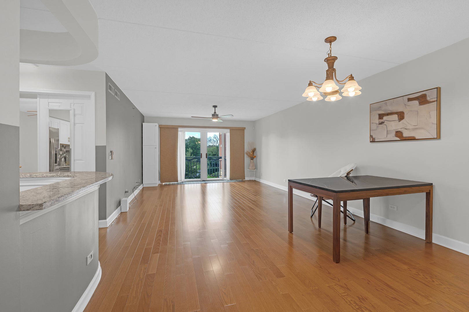 720 Creekside Drive 303