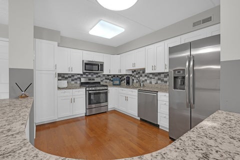 Tiny photo for 720 Creekside Drive #303, Mount Prospect, IL 60056 (MLS # 12778630)
