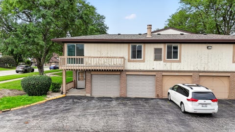 Tiny photo for 15713 Orlan Brook Drive #100, Orland Park, IL 60462 (MLS # 12731772)