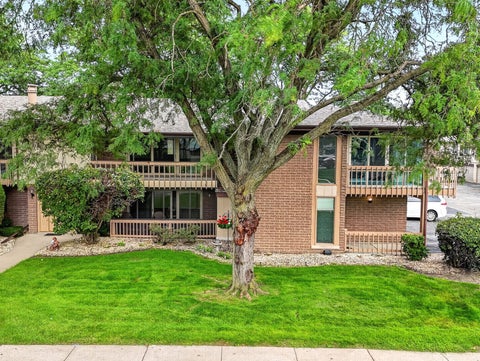Tiny photo for 15713 Orlan Brook Drive #100, Orland Park, IL 60462 (MLS # 12731772)