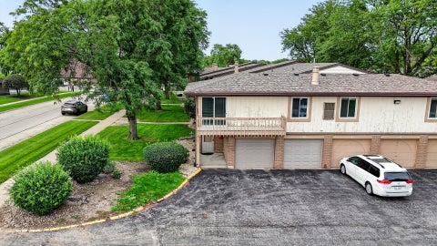 Tiny photo for 15713 Orlan Brook Drive #100, Orland Park, IL 60462 (MLS # 12731772)