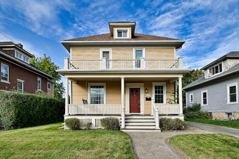 Photo of 428 Billings Street, Elgin, IL 60123 (MLS # 12780620)