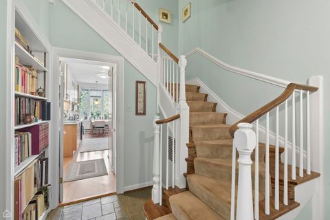 Tiny photo for 5611 S Kenwood Avenue, Chicago, IL 60637 (MLS # 12597969)