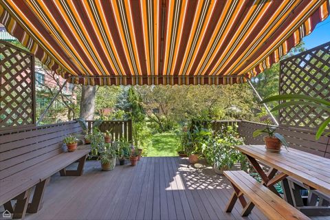 Tiny photo for 5611 S Kenwood Avenue, Chicago, IL 60637 (MLS # 12597969)