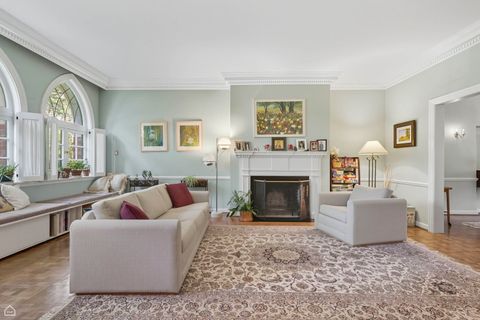 Tiny photo for 5611 S Kenwood Avenue, Chicago, IL 60637 (MLS # 12597969)