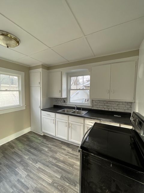 Tiny photo for 1254 S Chicago Avenue, Freeport, IL 61032 (MLS # 12621245)