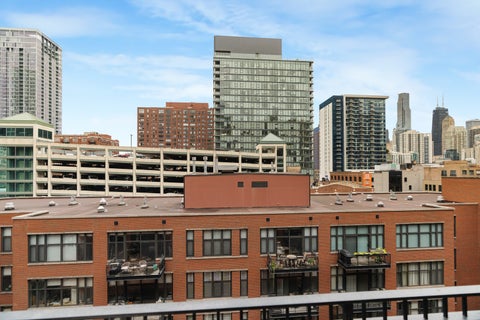 Tiny photo for 333 W Hubbard Street #605, Chicago, IL 60654 (MLS # 12765048)