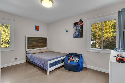 Tiny photo for 437 Eagle View Drive, Carol Stream, IL 60188 (MLS # 12508940)