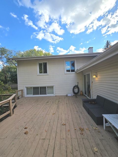 Tiny photo for 437 Eagle View Drive, Carol Stream, IL 60188 (MLS # 12508940)