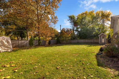 Tiny photo for 437 Eagle View Drive, Carol Stream, IL 60188 (MLS # 12508940)