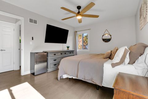 Tiny photo for 437 Eagle View Drive, Carol Stream, IL 60188 (MLS # 12508940)