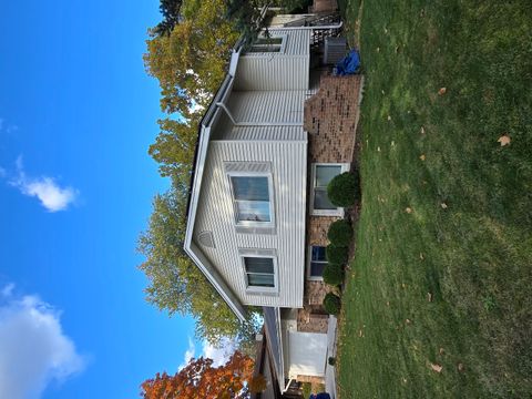 Tiny photo for 437 Eagle View Drive, Carol Stream, IL 60188 (MLS # 12508940)
