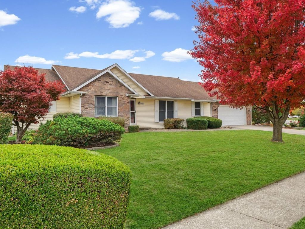 Photo for 1201 E Center Street, Monticello, IL 61856 (MLS # 12505961)