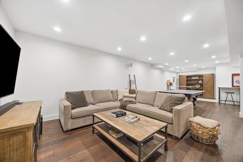 Tiny photo for 746 S Adams Street, Hinsdale, IL 60521 (MLS # 12625761)