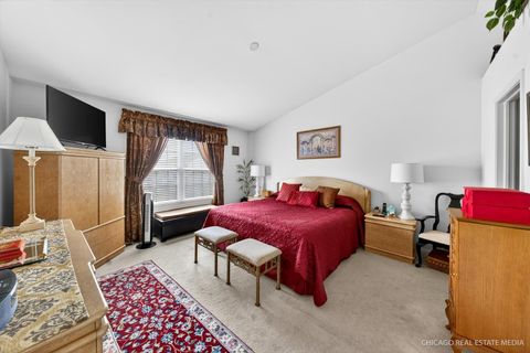 Tiny photo for 1295 Georgetown Way, Vernon Hills, IL 60061 (MLS # 12579033)