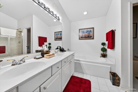 Tiny photo for 1295 Georgetown Way, Vernon Hills, IL 60061 (MLS # 12579033)