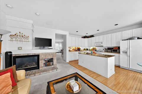 Tiny photo for 1295 Georgetown Way, Vernon Hills, IL 60061 (MLS # 12579033)