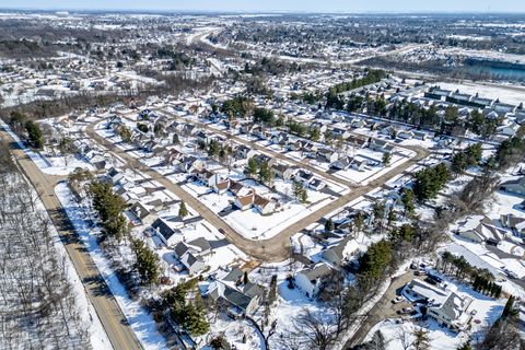 Tiny photo for 5815 Candover Road, Loves Park, IL 61111 (MLS # 12597331)