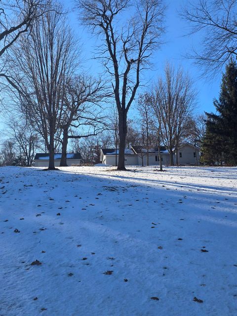 Tiny photo for 12719 GardenPlain Road, Morrison, IL 61270 (MLS # 100000050)