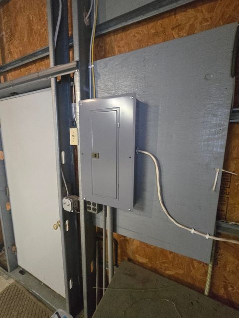 Tiny photo for 12719 GardenPlain Road, Morrison, IL 61270 (MLS # 100000050)