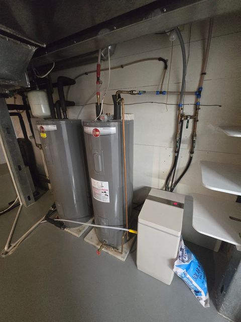 Tiny photo for 12719 GardenPlain Road, Morrison, IL 61270 (MLS # 100000050)