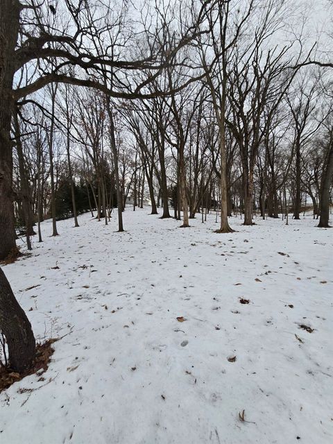 Tiny photo for 12719 GardenPlain Road, Morrison, IL 61270 (MLS # 100000050)