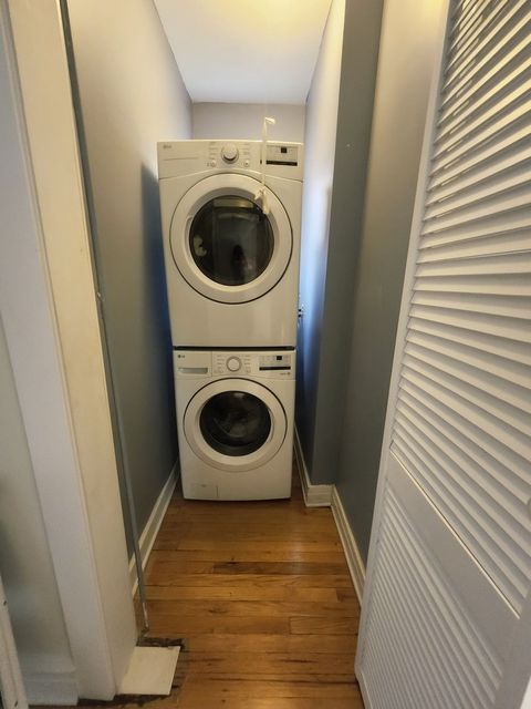 Tiny photo for 6724 S Paxton Avenue #3, Chicago, IL 60649 (MLS # 12517685)