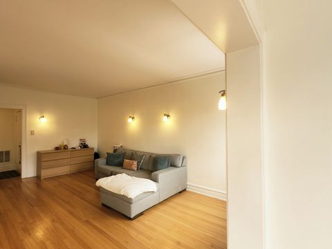 Tiny photo for 6724 S Paxton Avenue #3, Chicago, IL 60649 (MLS # 12517685)