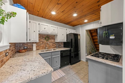 Tiny photo for 1804 Pine Road, Homewood, IL 60430 (MLS # 12753557)