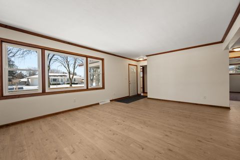 Tiny photo for 1118 HOLMES Place, DeKalb, IL 60115 (MLS # 12554724)