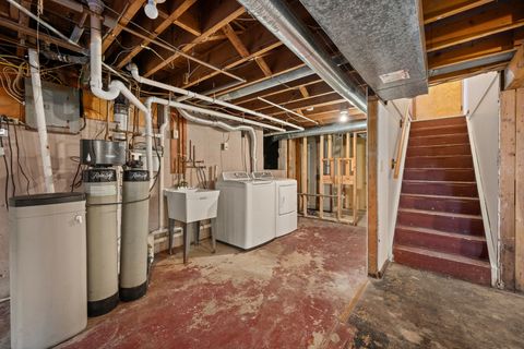 Tiny photo for 1118 HOLMES Place, DeKalb, IL 60115 (MLS # 12554724)