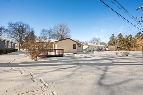 Tiny photo for 1118 HOLMES Place, DeKalb, IL 60115 (MLS # 12554724)