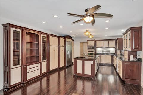 Tiny photo for 2471 Girard Turn, Kankakee, IL 60901 (MLS # 12648398)