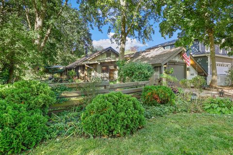 Tiny photo for 1412 Sycamore Lane, Northbrook, IL 60062 (MLS # 12499473)