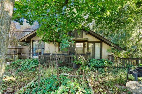 Tiny photo for 1412 Sycamore Lane, Northbrook, IL 60062 (MLS # 12499473)