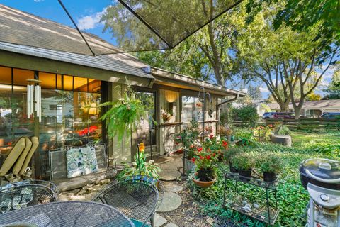 Tiny photo for 1412 Sycamore Lane, Northbrook, IL 60062 (MLS # 12499473)